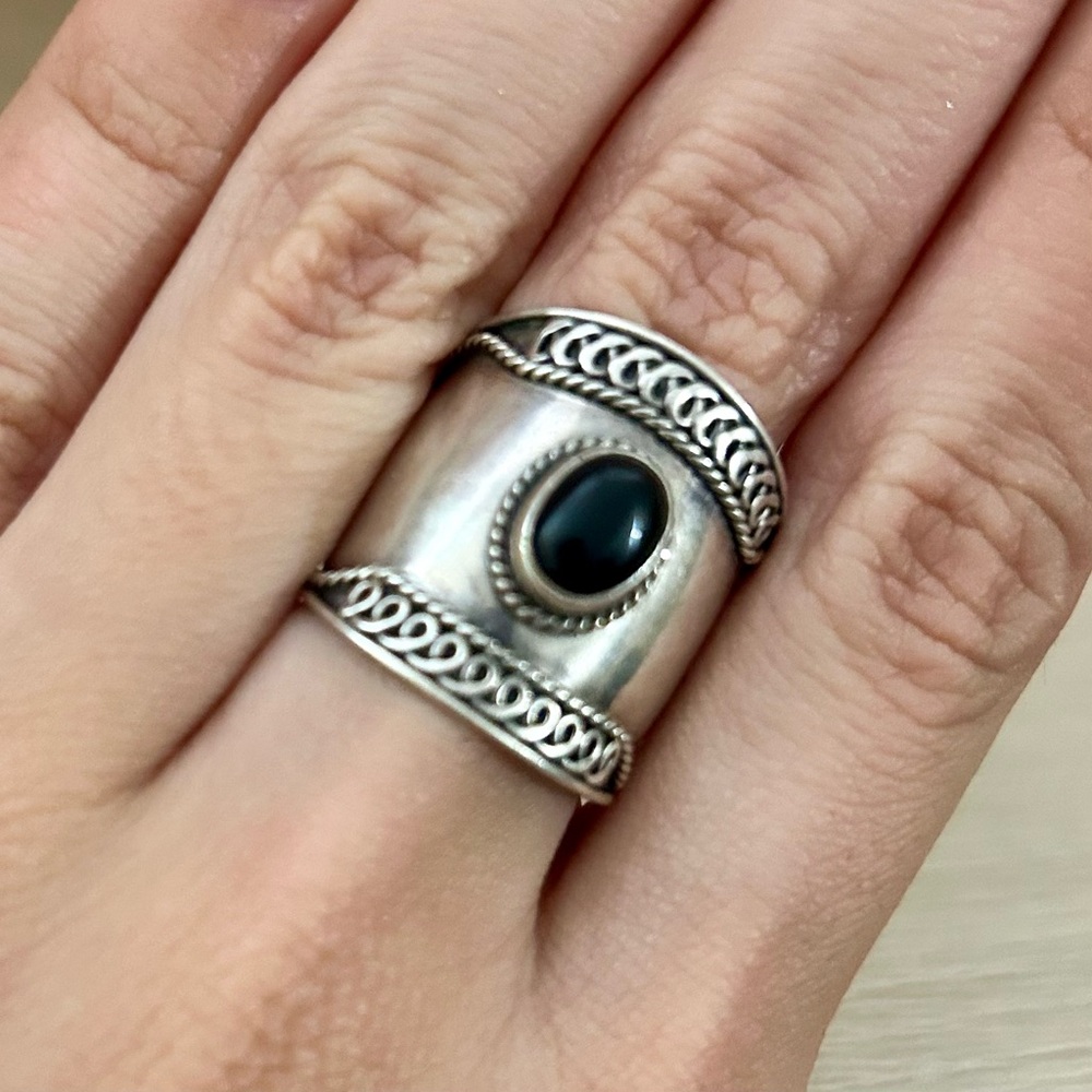 925 Sterling Silver Black Onyx Artisan Ring